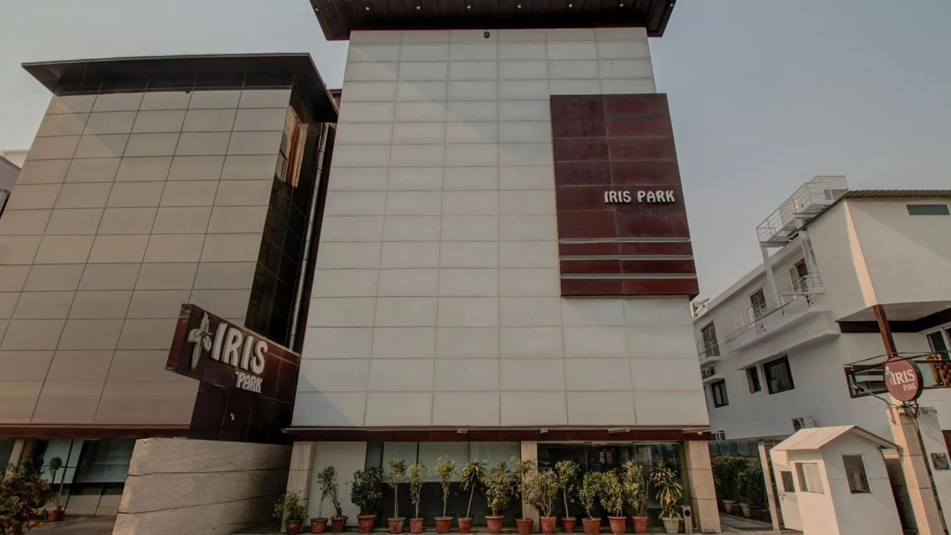 Iris Park Hotel New Delhi